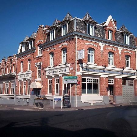 Logis - Hostellerie & Restaurant Du Marche Le Cateau-Cambresis ภายนอก รูปภาพ